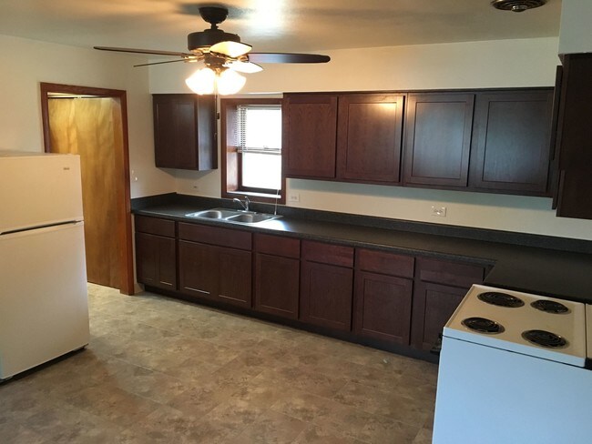 Foto del edificio - 1645 Hervey Ave