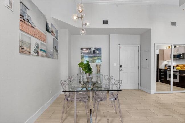 Foto del edificio - 600 S Dixie Hwy