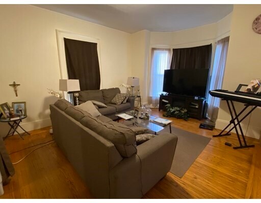 Building Photo - 200 Clifton St