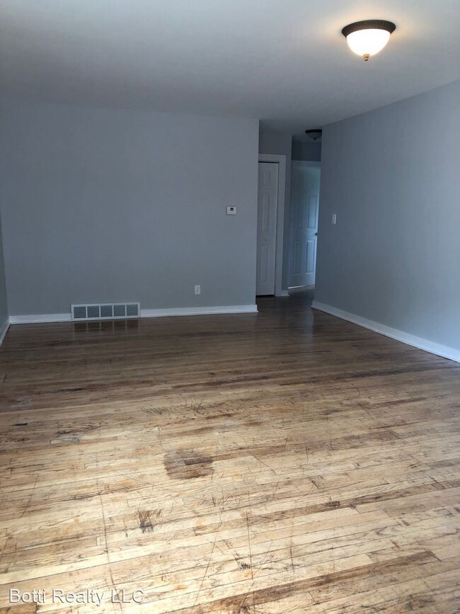 Building Photo - 2 br, 1 bath House - 1208 Blaisdell St