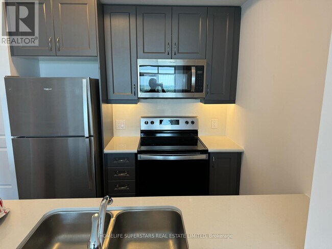 Photo du bâtiment - 470-1470 Dundas St E