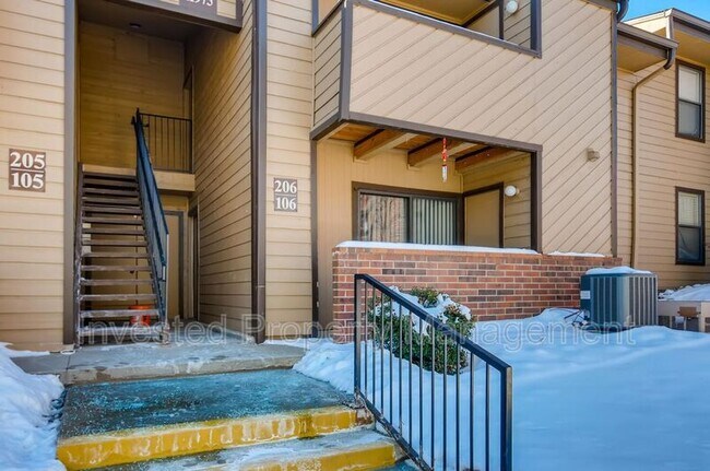 Building Photo - 11975 E Harvard Ave