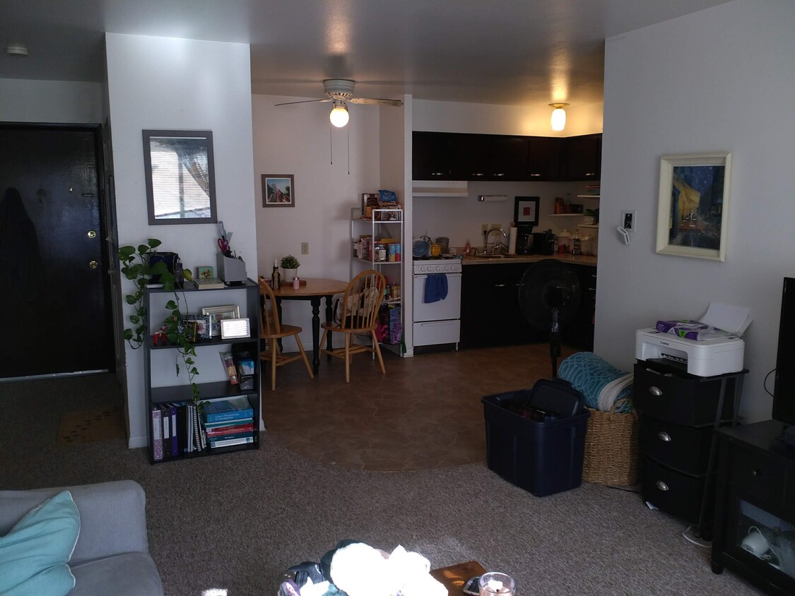 Primary Photo - 840 N 17th St