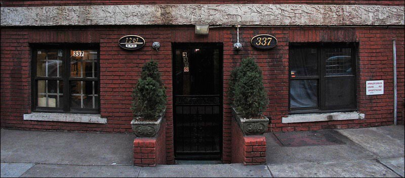 Foto principal - 335-337 W 55th St
