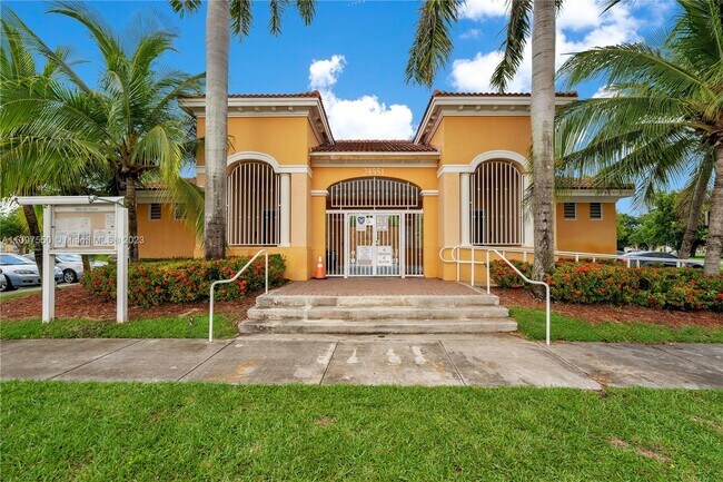 Building Photo - 10975 SW 246th St