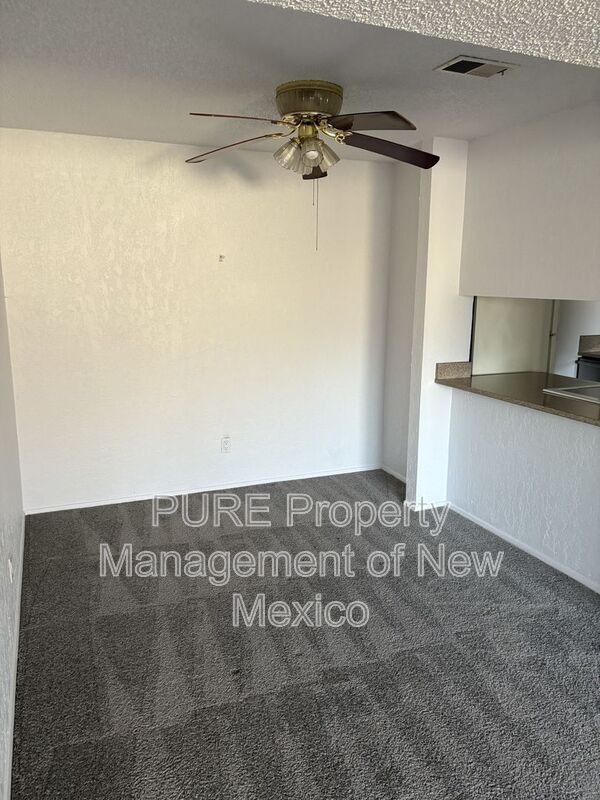 Foto del edificio - 3851 Montgomery Blvd NE