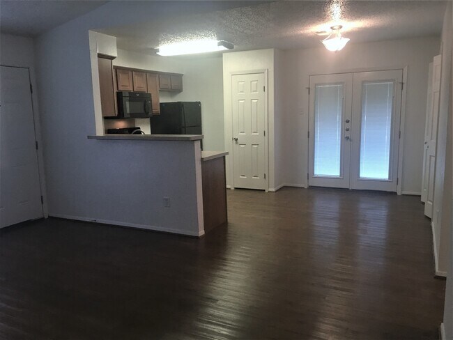 Foto del edificio - 3608MR