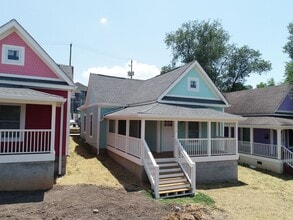 Building Photo - 1616 Forest Ave