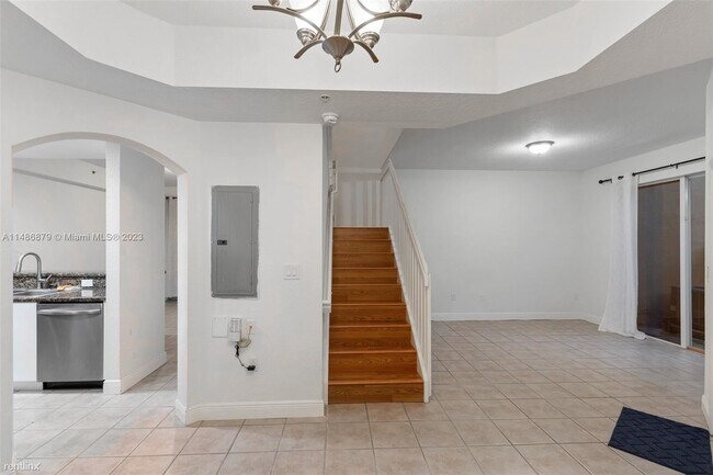Foto del edificio - 3 br, 2.5 bath House - 1062 SW 143rd Ave #...