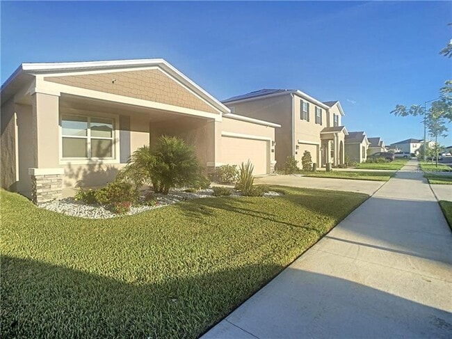 Building Photo - 140 Taft Dr