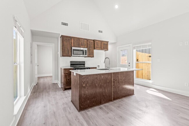 Foto del edificio - 20048 County Rd 4118