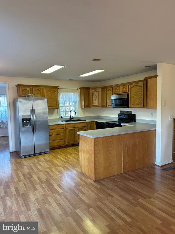 Foto del edificio - 16471 Elmwood Farm Rd