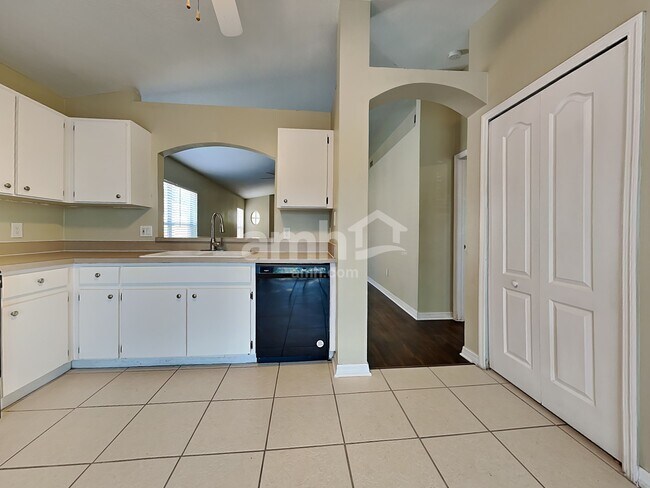Foto del edificio - 10431 Blackmore Drive