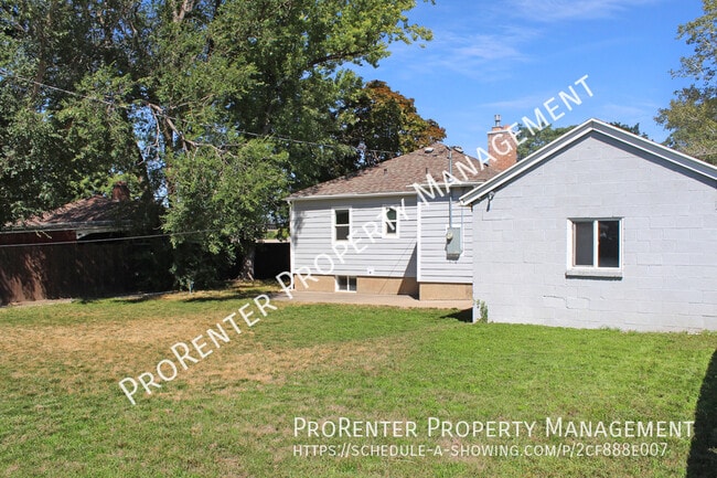 Photo - 145 W 200 N House