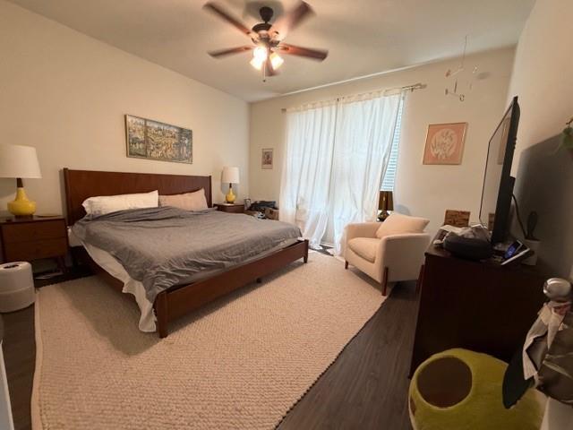 Foto del edificio - 5709 Levenwood Ln