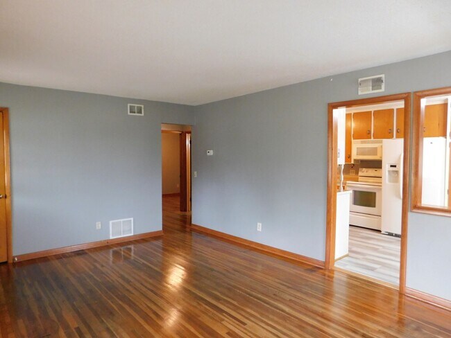 Building Photo - Perfect 2 bedroom/1 bath home in Towanda!
