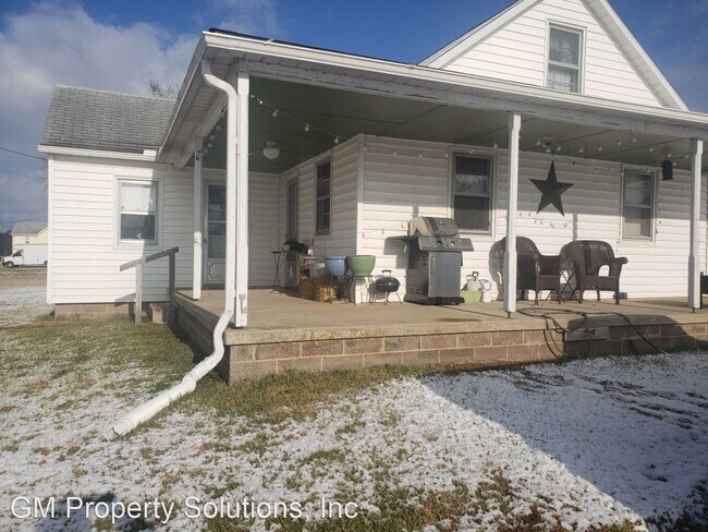 Building Photo - 2 br, 1 bath House - 1492 Mapledale Road