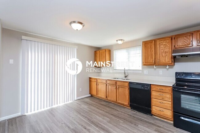 Building Photo - 3 Bedroom Pet-Friendly Home in Westminster, CO with Main Street Renewal