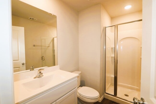 Building Photo - 13120 Yellowstone Way