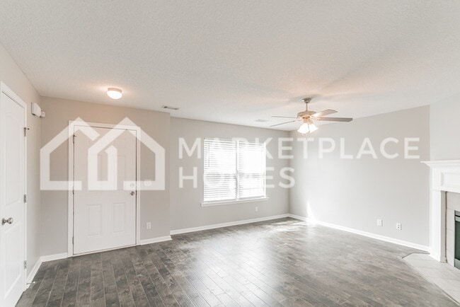 Building Photo - 1801 White Cedar Wy