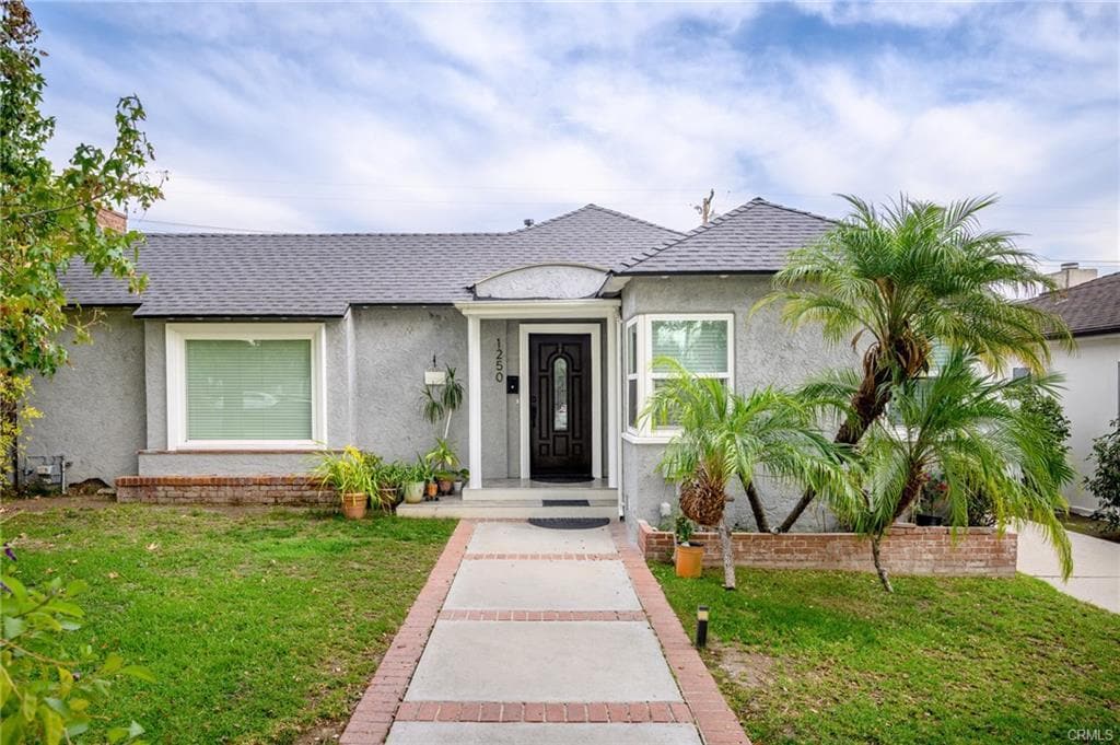 Primary Photo - 1250 Bruce Ave