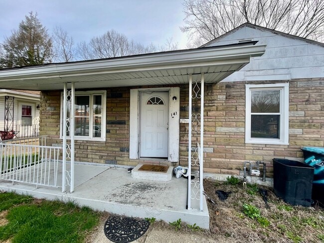Photo - 2 bed 1 Bath- Aliquippa PA House