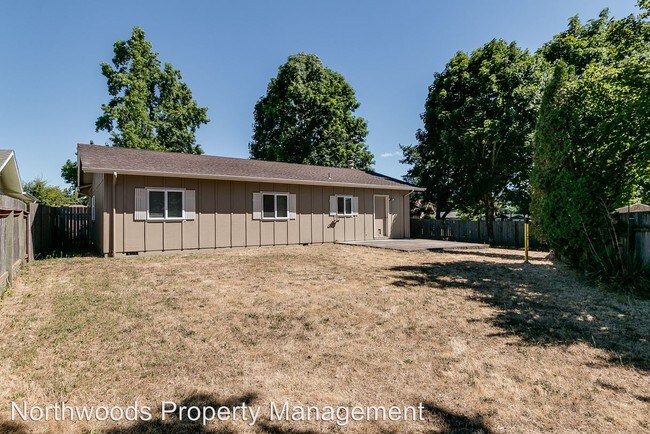 Building Photo - 4591 Souza St