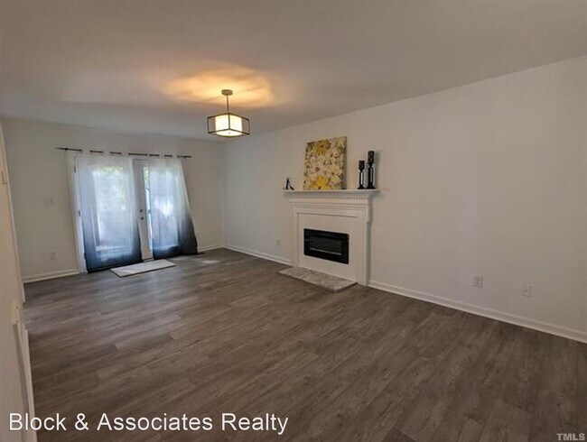 Foto del edificio - 3 br, 2.5 bath House - 7612 Neuse Bend Dr