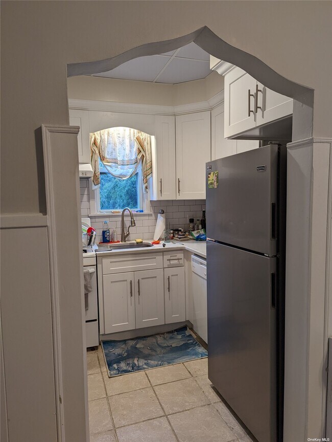 57 Frost Pond Rd, Glen Cove, NY 11542 House Rental in Glen Cove, NY