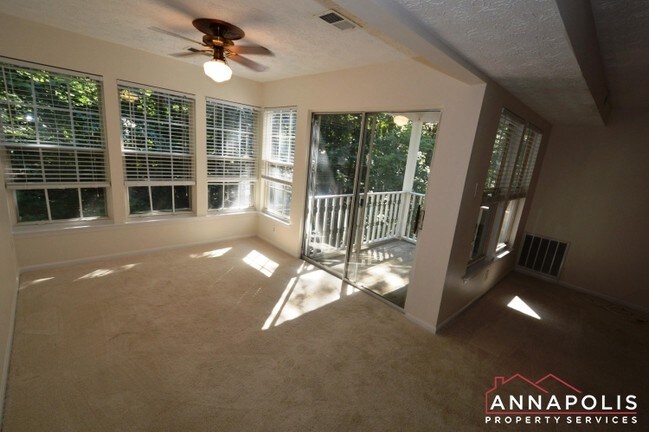 Foto del edificio - 708 southern hills dr