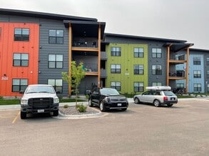 Building Photo - 2430 Tschache Ln