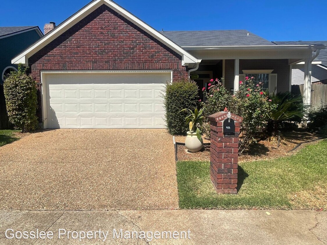 Primary Photo - 3 br, 2 bath House - 412 Tulip Drive