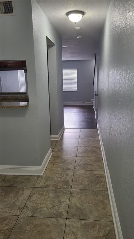 Foto del edificio - 7102 Waterside Dr