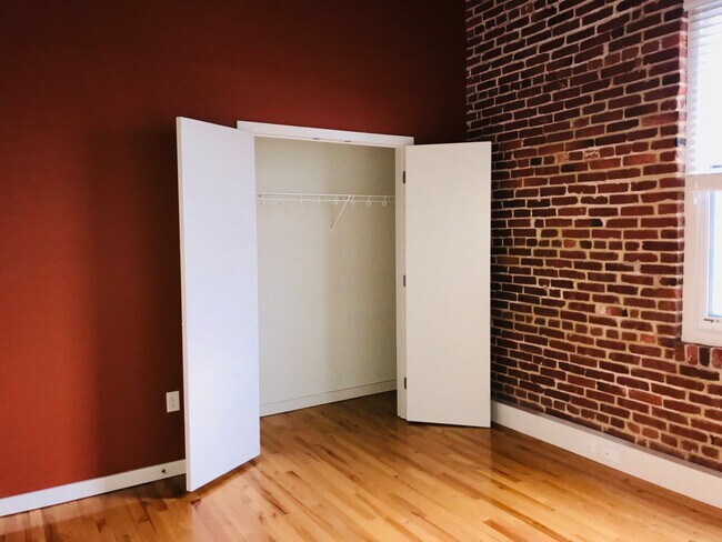 Foto del edificio - 425 N Prince St