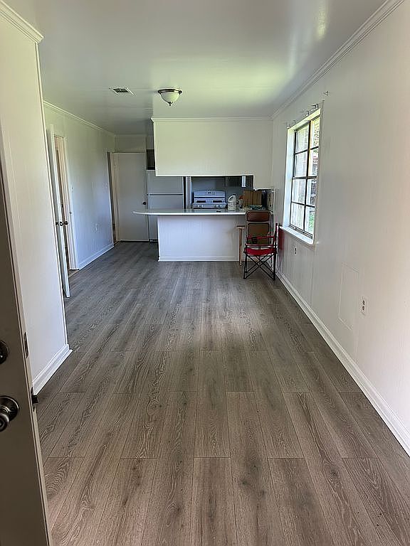 Building Photo - 127 Kaffie Dr