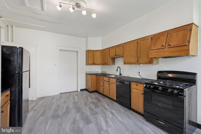 Building Photo - 75 Nutt Rd