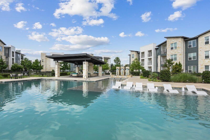 14233 The Lakes Blvd Pflugerville Tx 78660