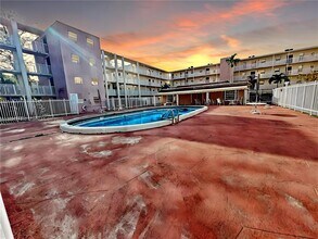 Building Photo - 2800 NW 56th Ave