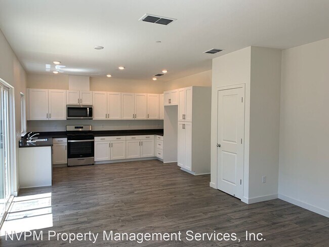 Building Photo - 3 br, 2.5 bath House - 873 Bertino Place