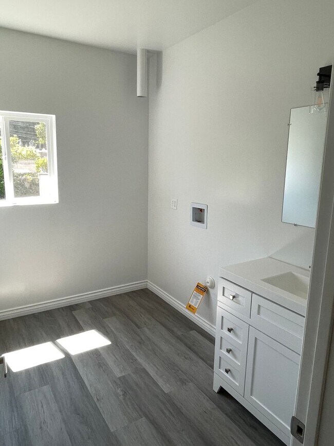 Foto del edificio - Wah Y Shum - R2804