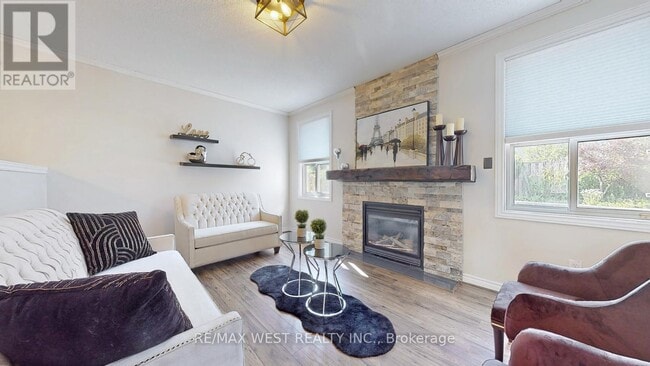 Photo du bâtiment - 56 Livia Herman Way