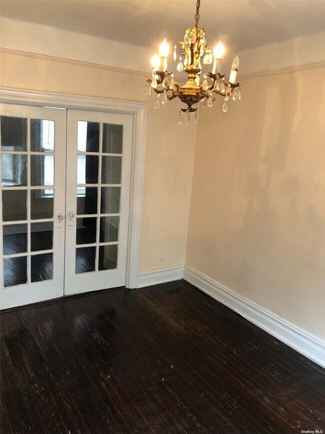 Foto del edificio - 35-14 30th Ave.