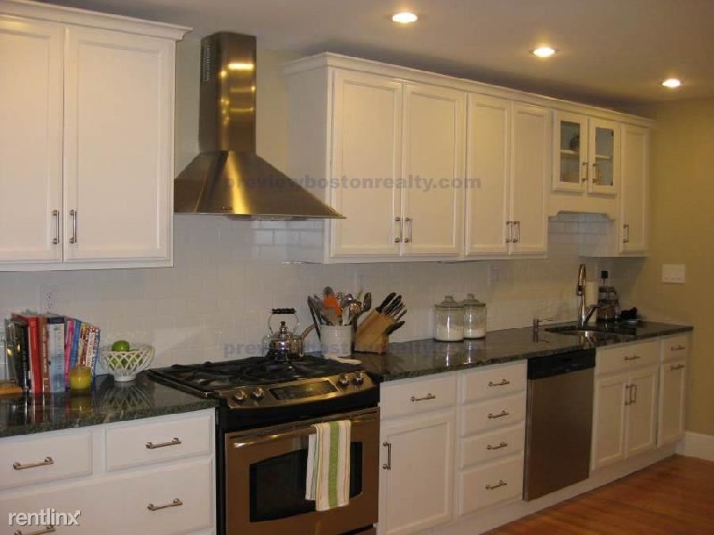 Primary Photo - 106 Nonantum St