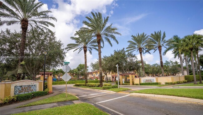 Foto del edificio - 806 N Santa Catalina Cir