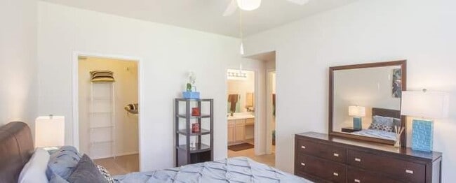 Building Photo - 3 bedroom in Stafford TX 77477