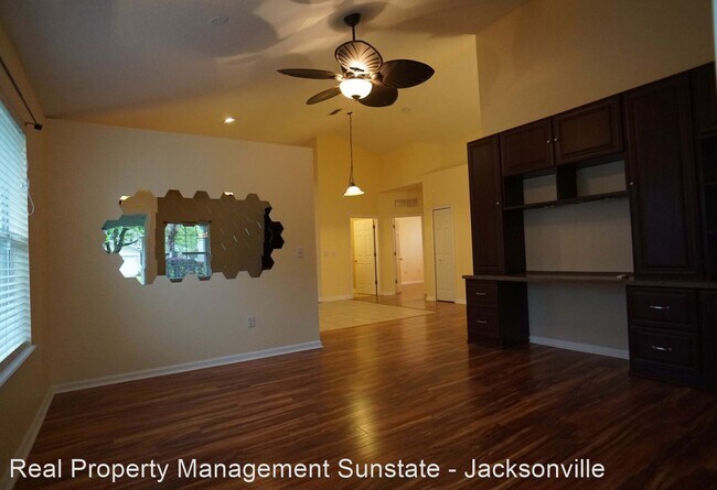 Building Photo - 4 br, 2 bath House - 6242 Dalton Springs Ct