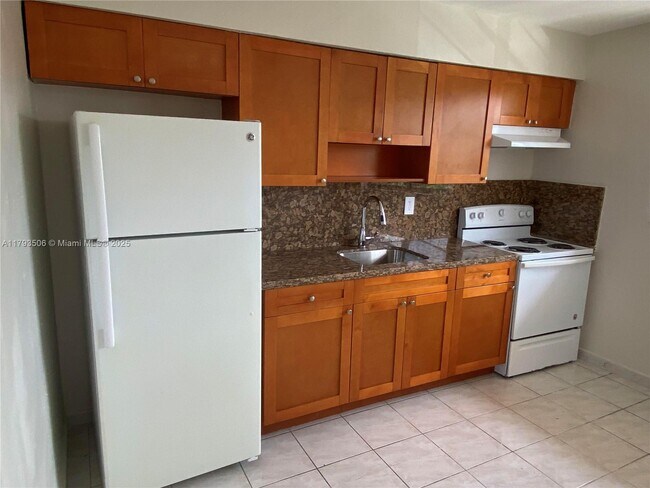 Foto del edificio - 1836 NW 22nd Ct