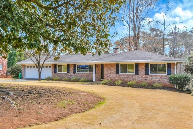 Building Photo - 2301 Echo Hills Cir NE