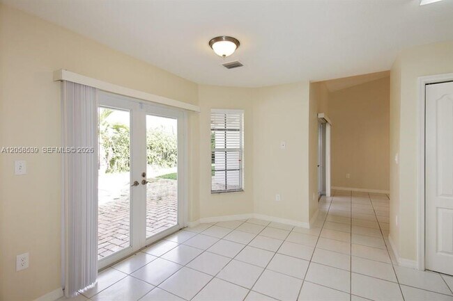 Foto del edificio - 15341 SW 139th St