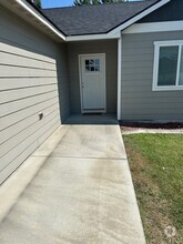 Building Photo - 1139 S June Dr